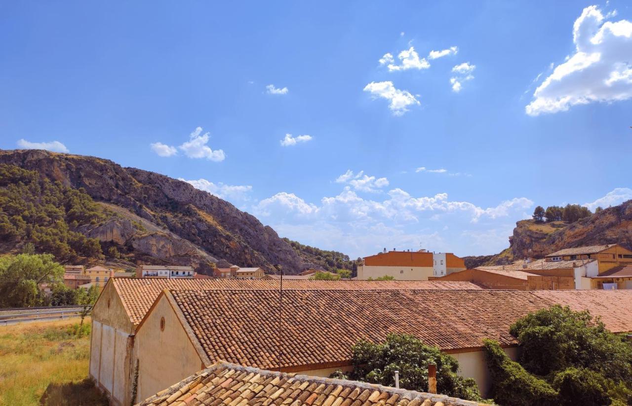 Apartamentos La Casa Del Maestro Alhama De Aragon Bagian luar foto