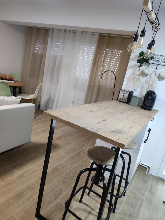 Apartamentos La Casa Del Maestro Alhama De Aragon Bagian luar foto