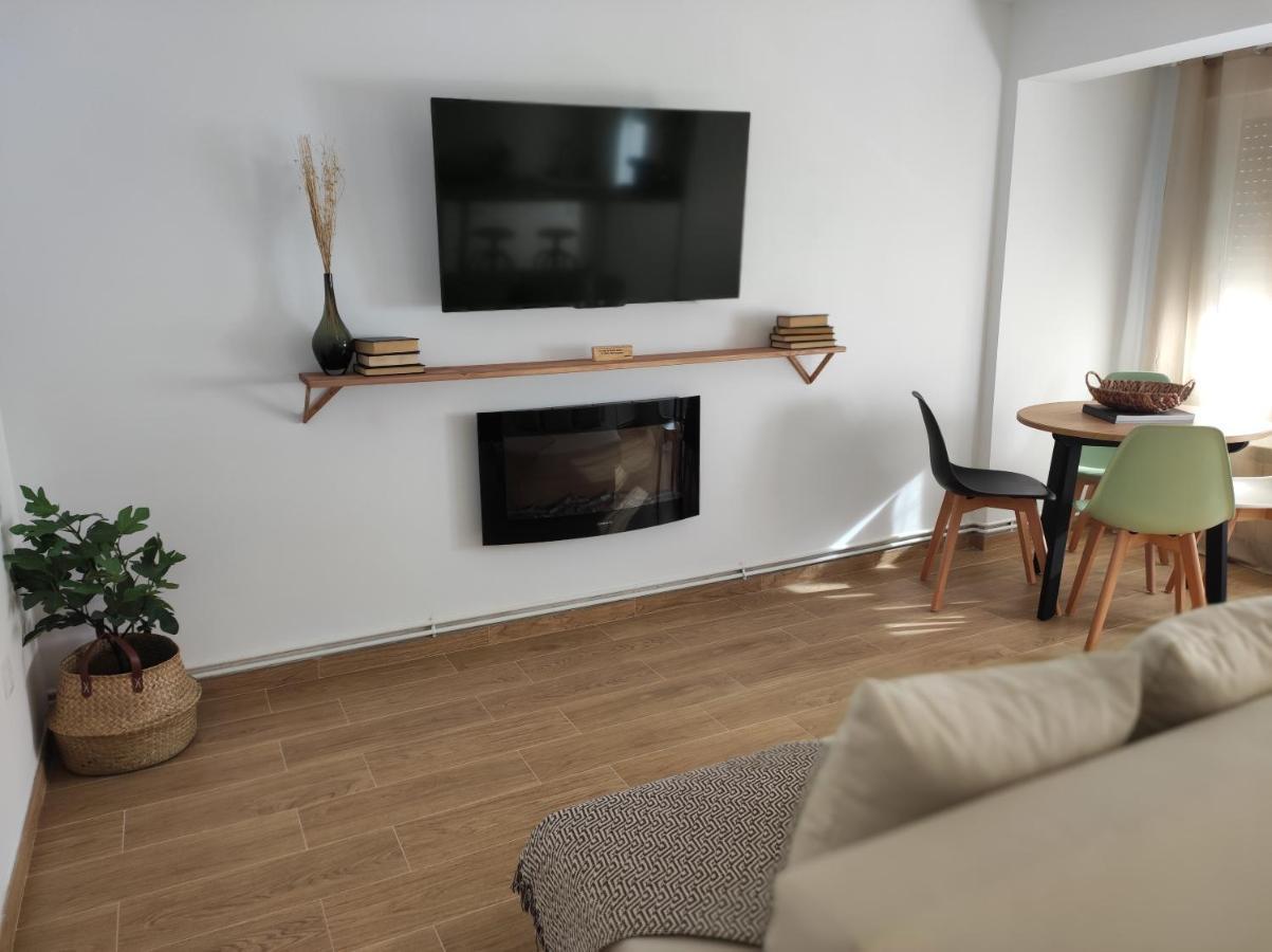 Apartamentos La Casa Del Maestro Alhama De Aragon Bagian luar foto